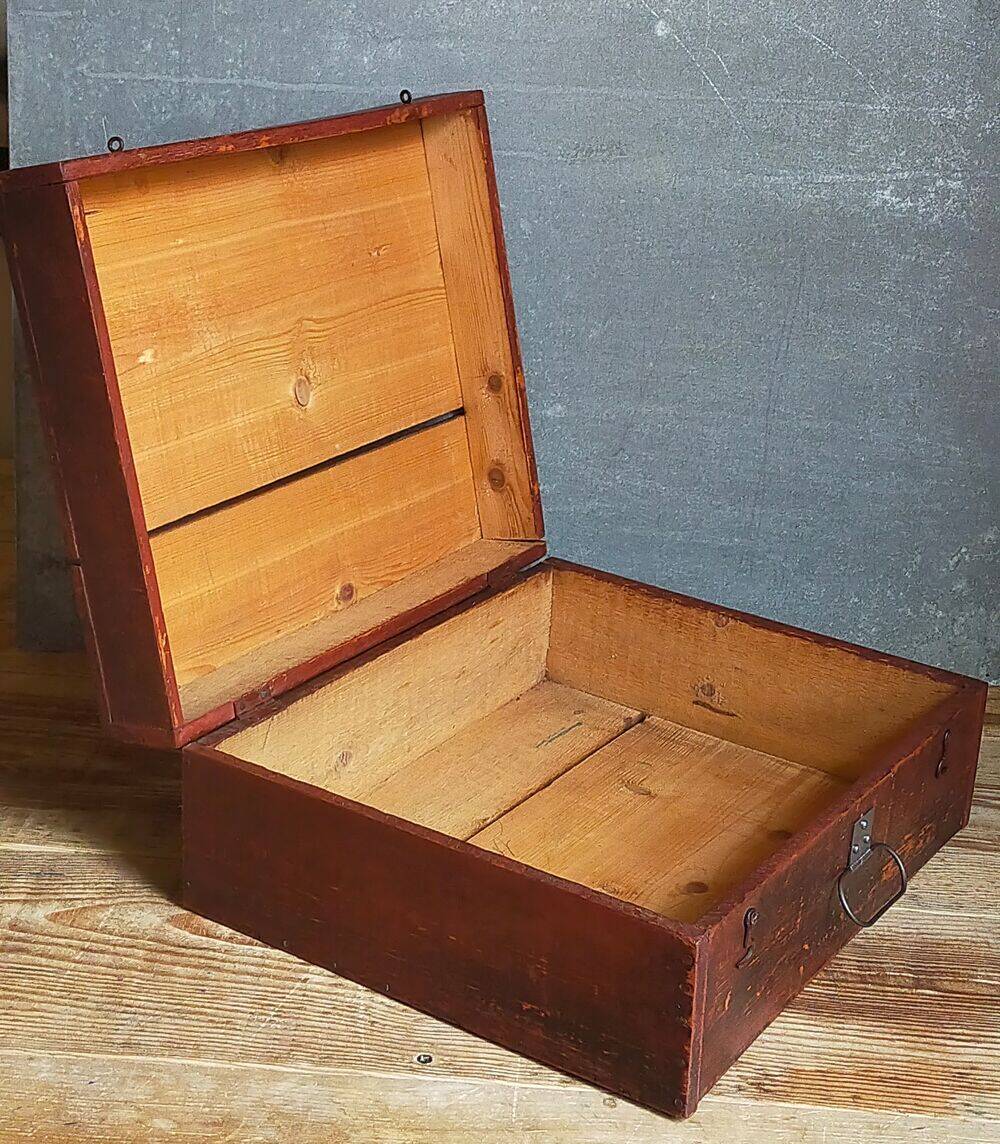 Painted wooden chest