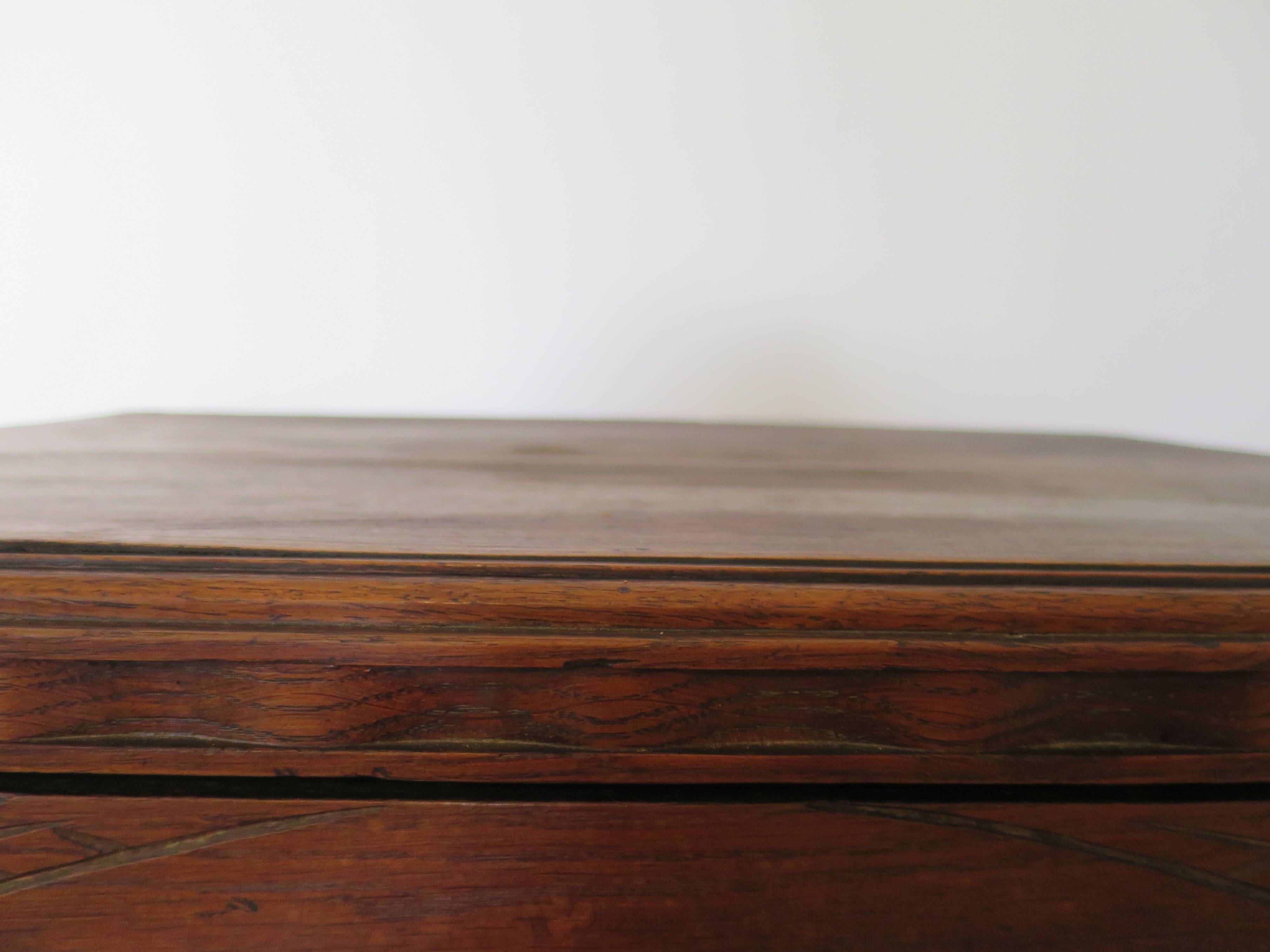 Art Deco Chest of Drawers - 5 drawers - 1950s - Carved wood - Pattern