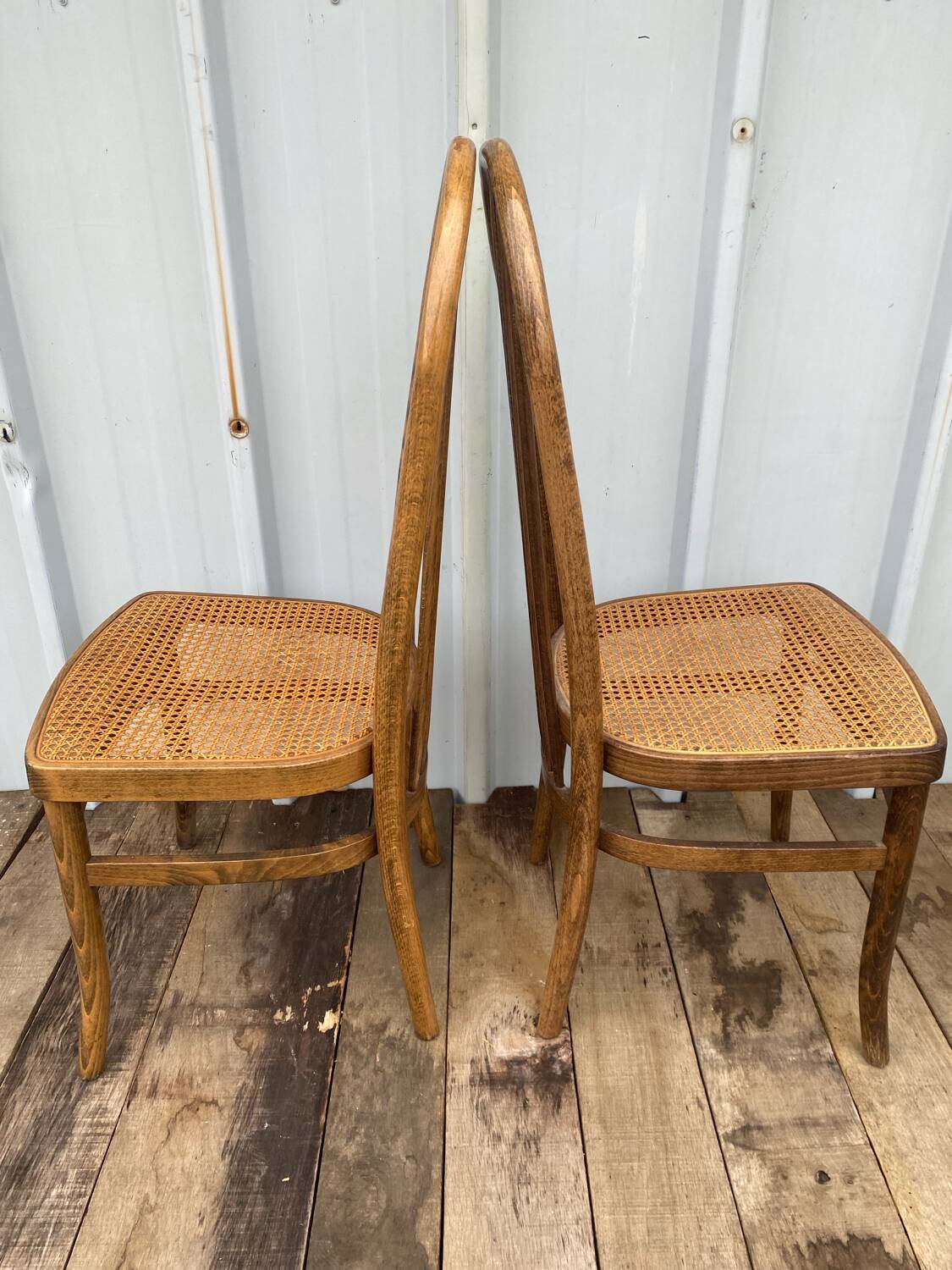 Paire chaise ancienne Baumann modèle eden bois + assise cannée vintage