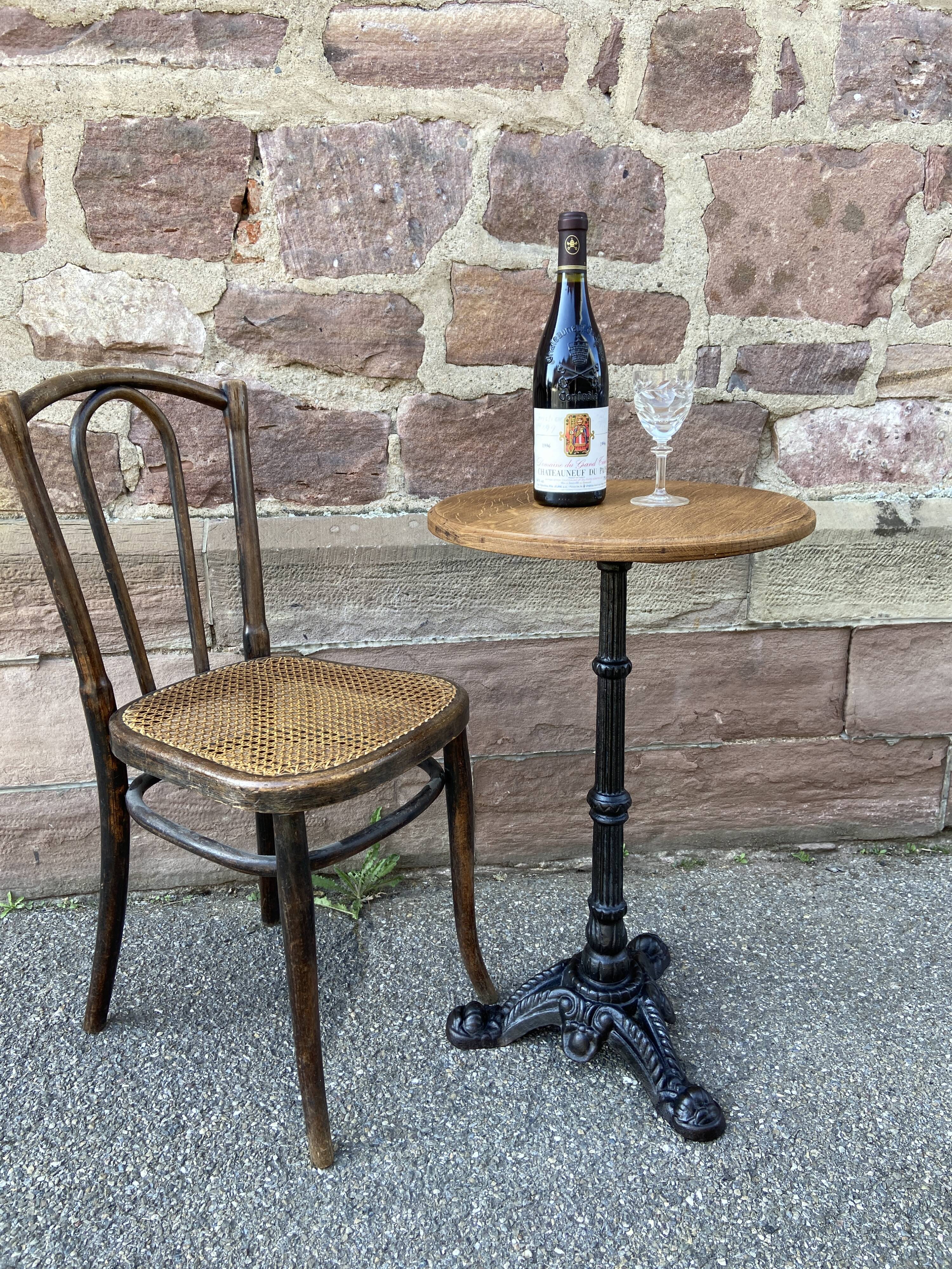 metal pedestal table, Art Deco garden bistro, Paris, 80s