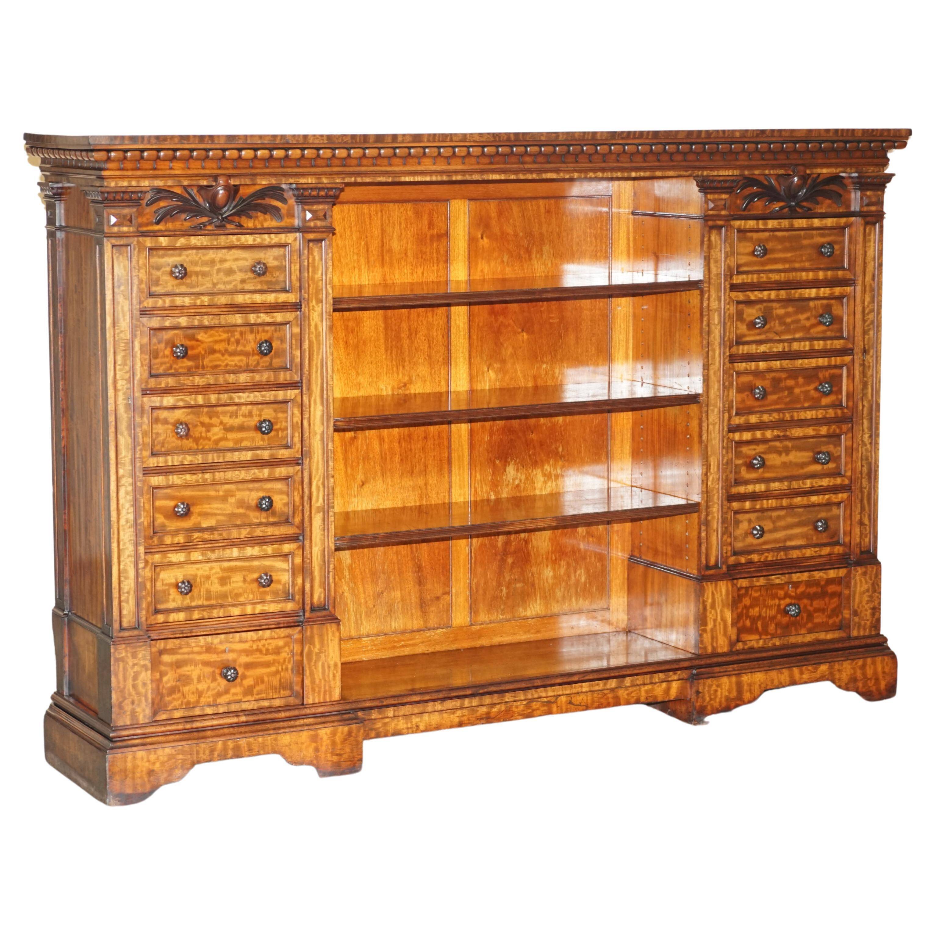 Wellington Antique Furniture 1830 in Flamed Wood
