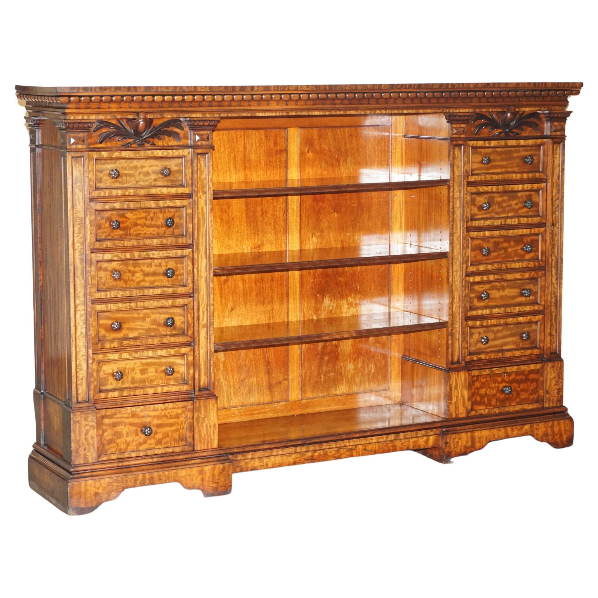 Wellington Antique Furniture 1830 in Flamed Wood