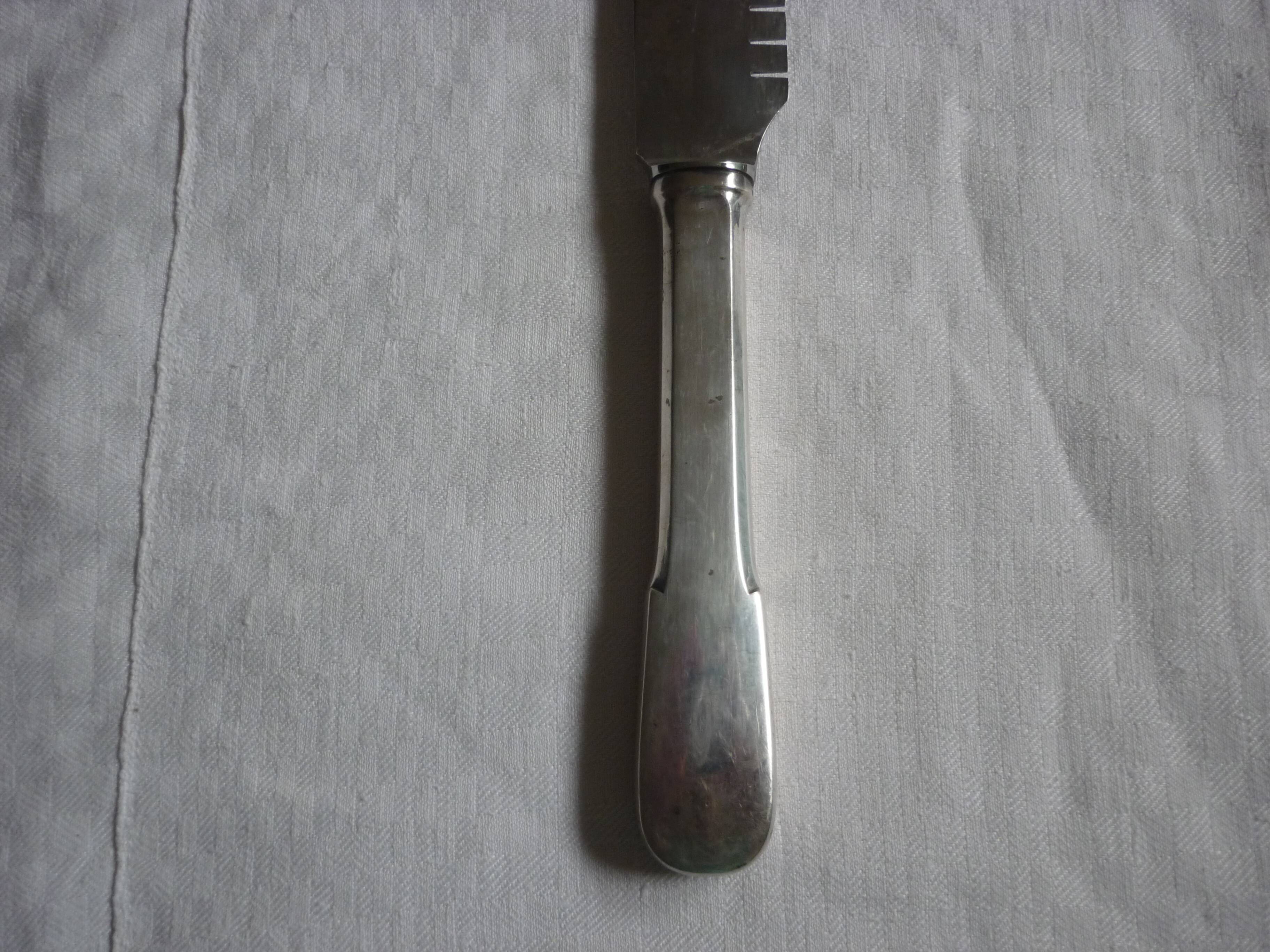 Knife a silver metal bread stainless steel blade st medard