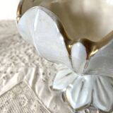 Old fruit bowl, empty pocket
