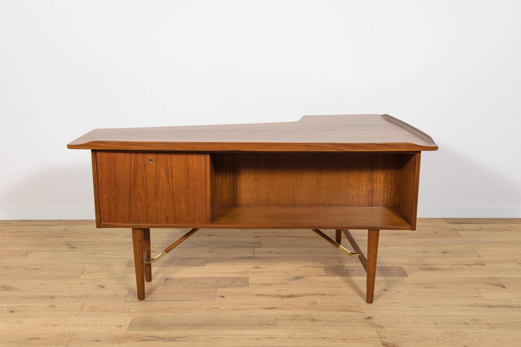 Mid Century Boomerang Teak Desk by Peter Løvig Nielsen, Denmark, 1970s