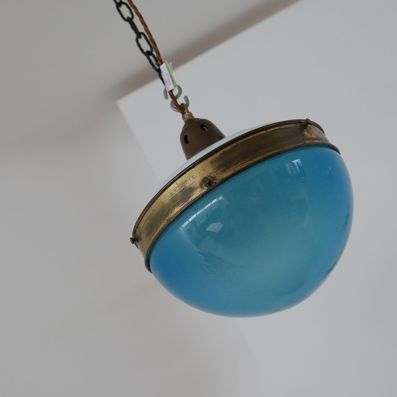 Two tone pendant light