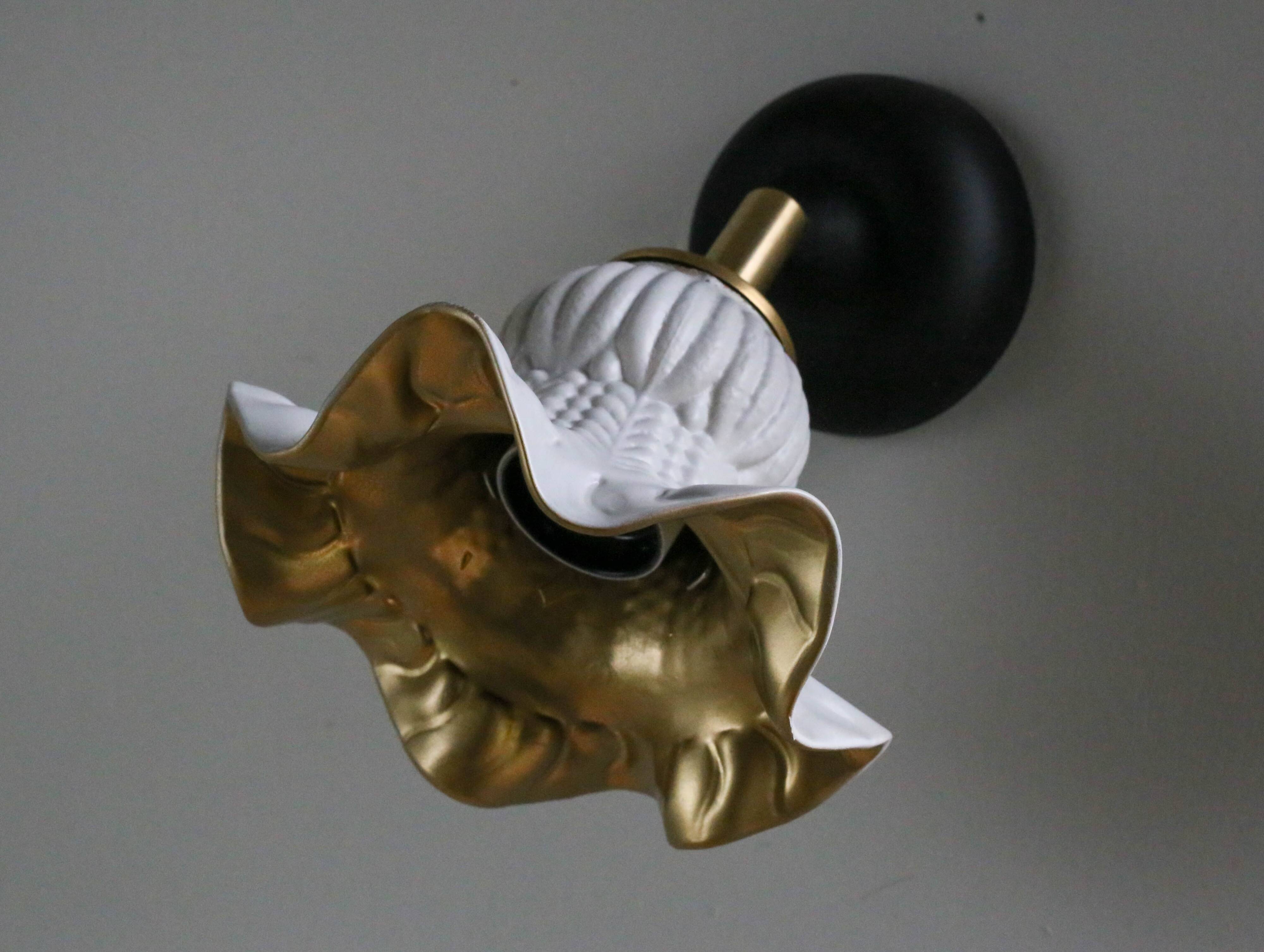 Antique wall light in gray and gold painted glass - brass socket