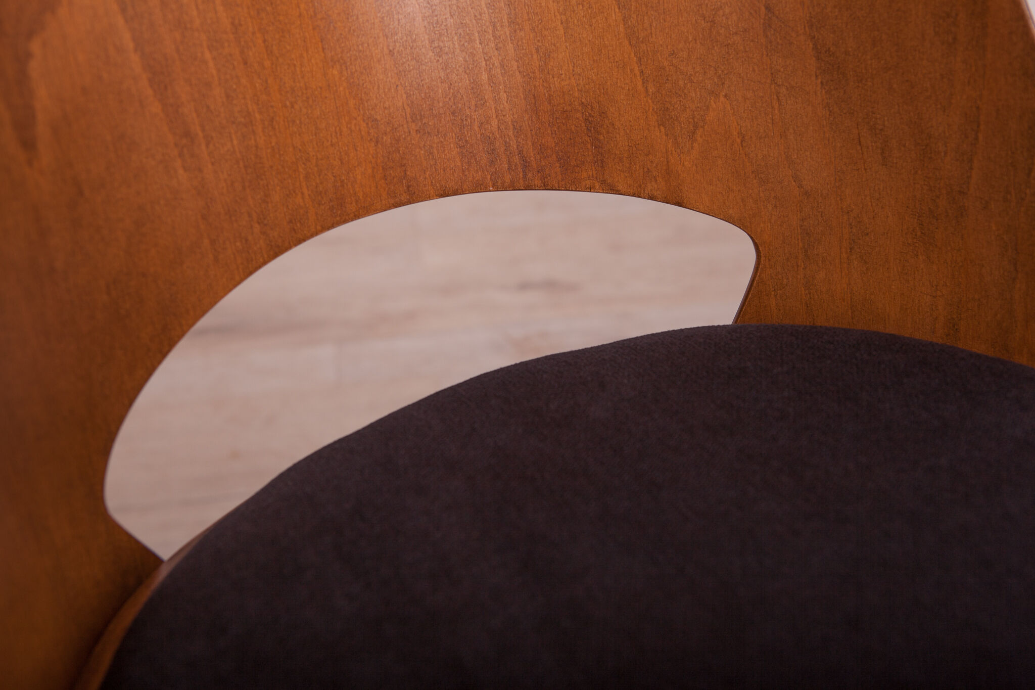 4 lollipop dining chairs from tatra, 1960s