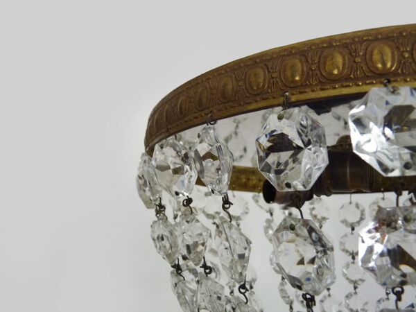 Ancien plafonnier couronne à 3 feux, demi corbeille pampilles en verre. 60