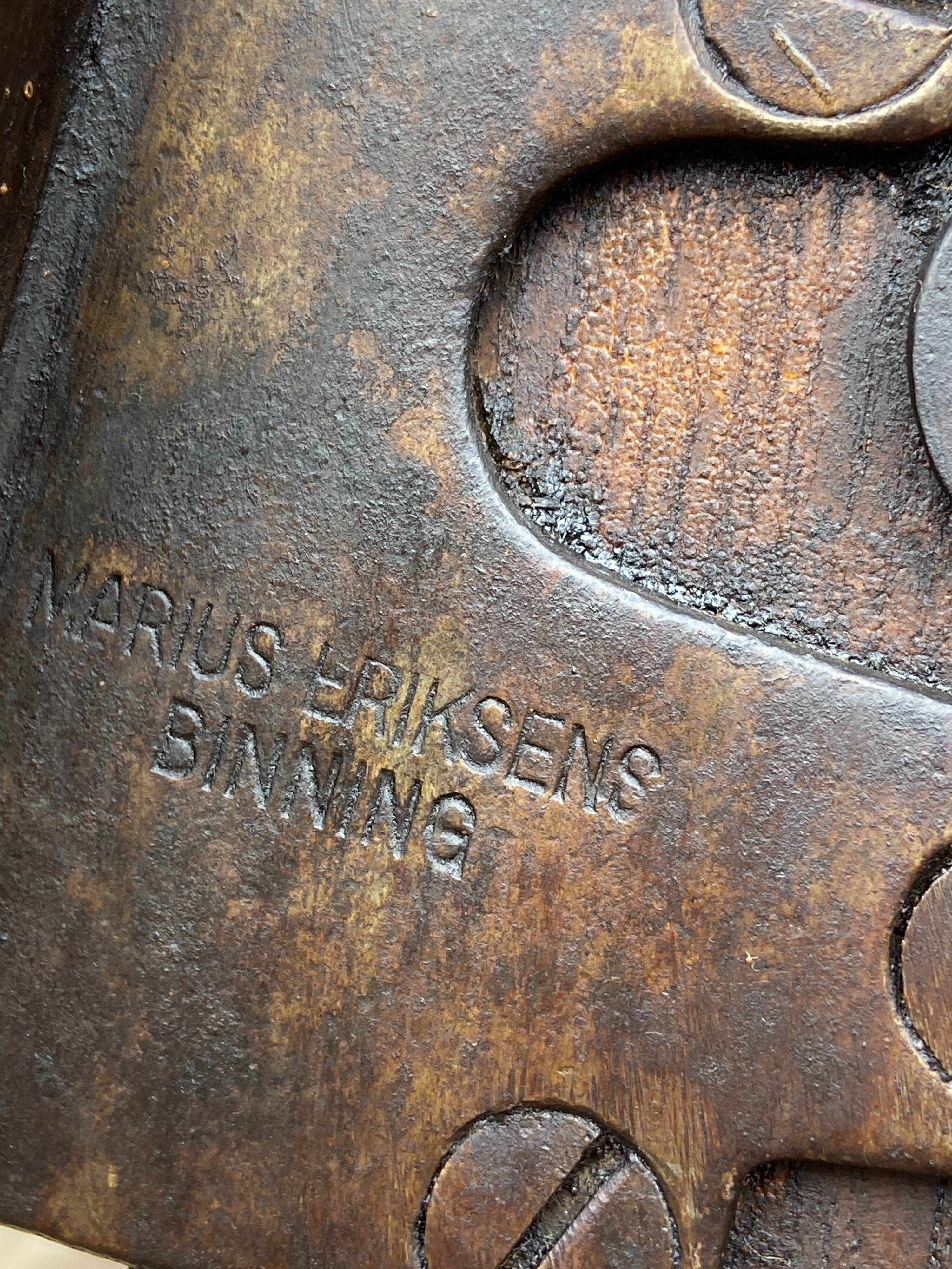 Pair of vintage wooden skis 1900-1920 mountain sport alsace chalet alps