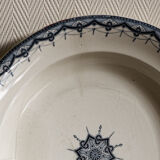 Set of 5 iron earth dishes