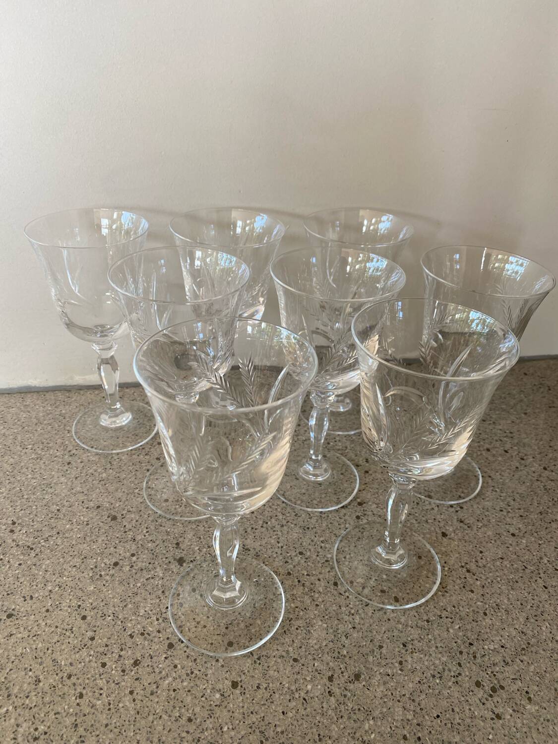 8 crystal wine glasses