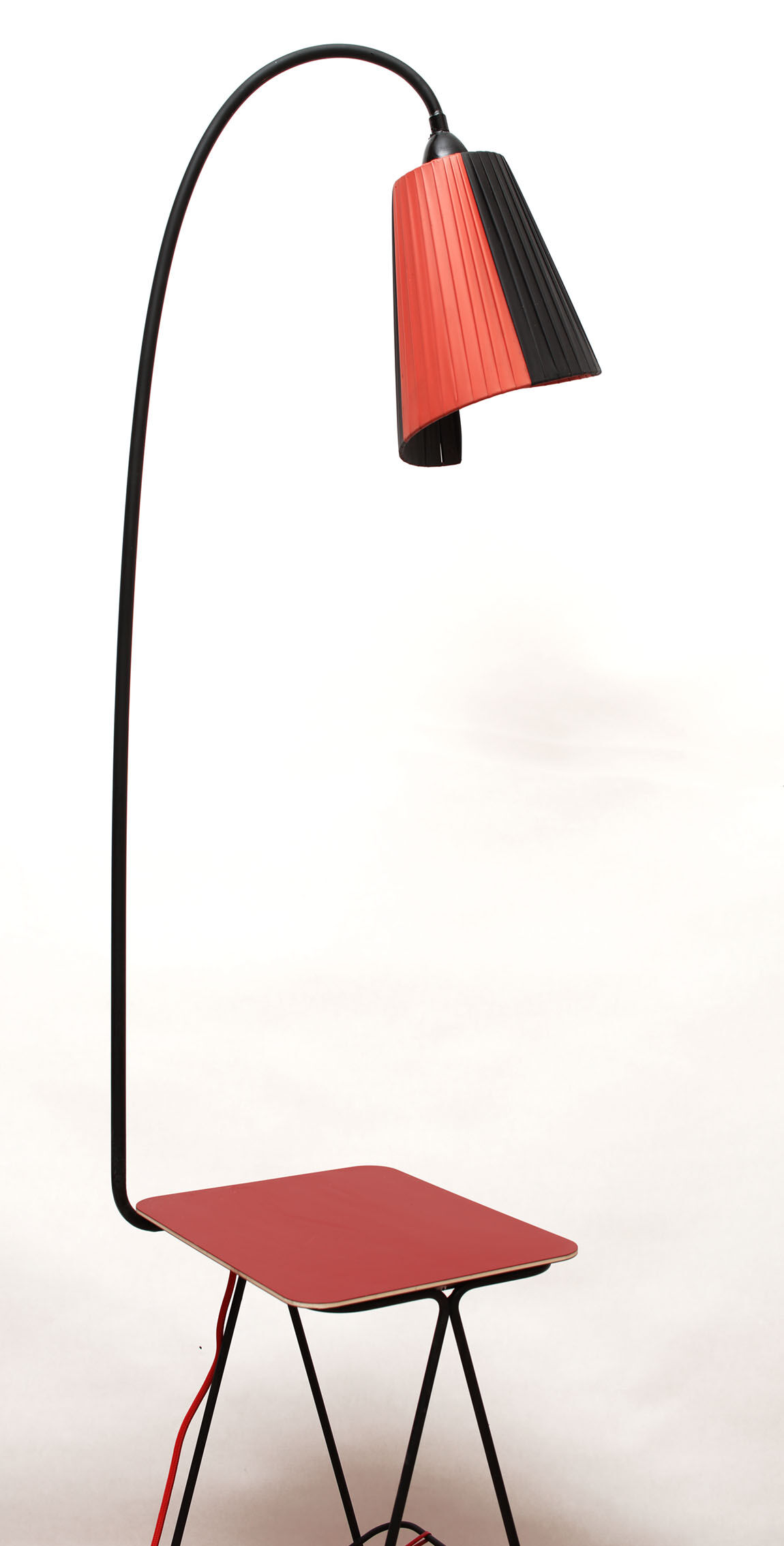 1950s French floor lamp in scoubidou