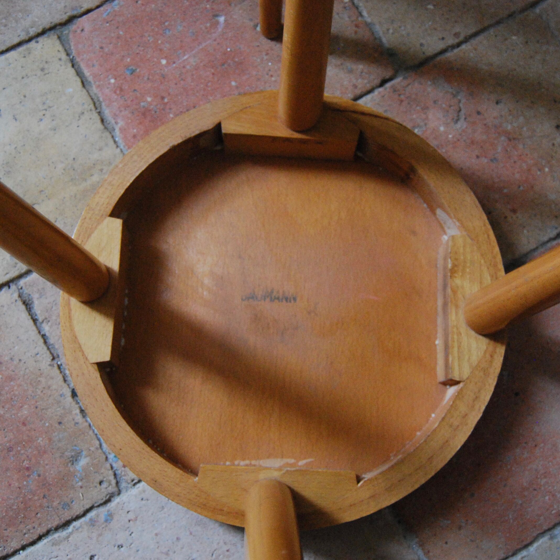 Baumann wooden stool