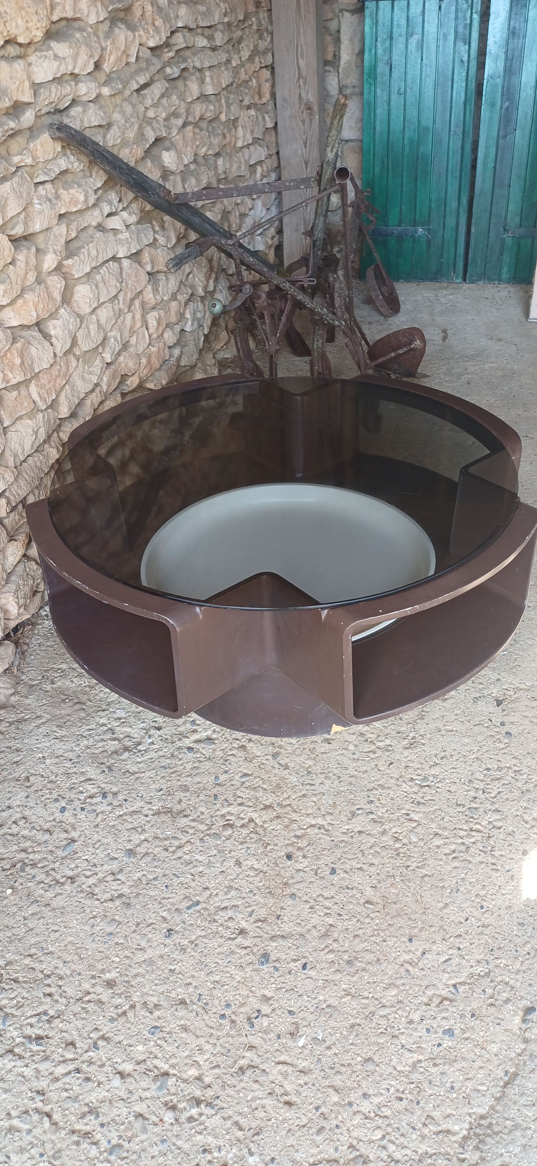 Table  ufo jean maneval