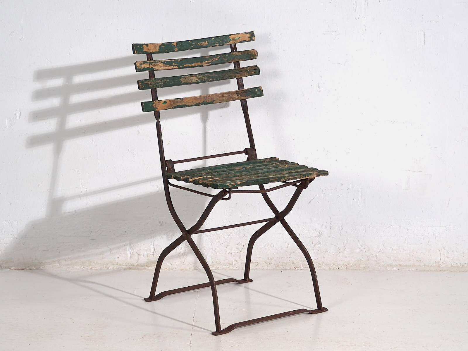 Antique outdoor folding chairs (c.1920). Set of 4 pieces #33