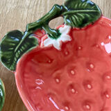 2 fruit cups