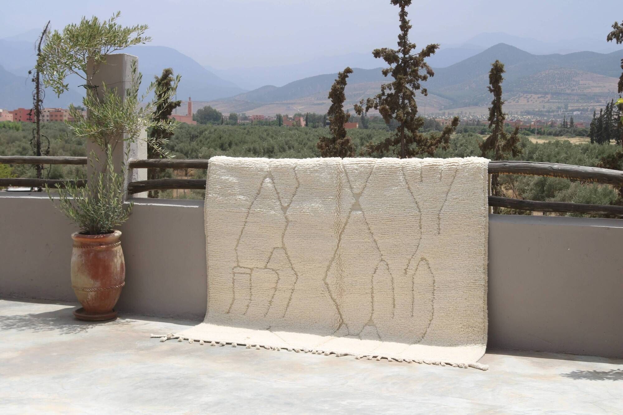 Large Beni Ouarain rug, 290 x 215 cm - G1034