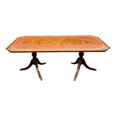 Table basse Chesterfield anglaise antique avec plateau en cuir