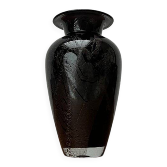 Postmodern black art glass vase by Hans Jürgen Richartz for the Richartz art collection, 1980s.