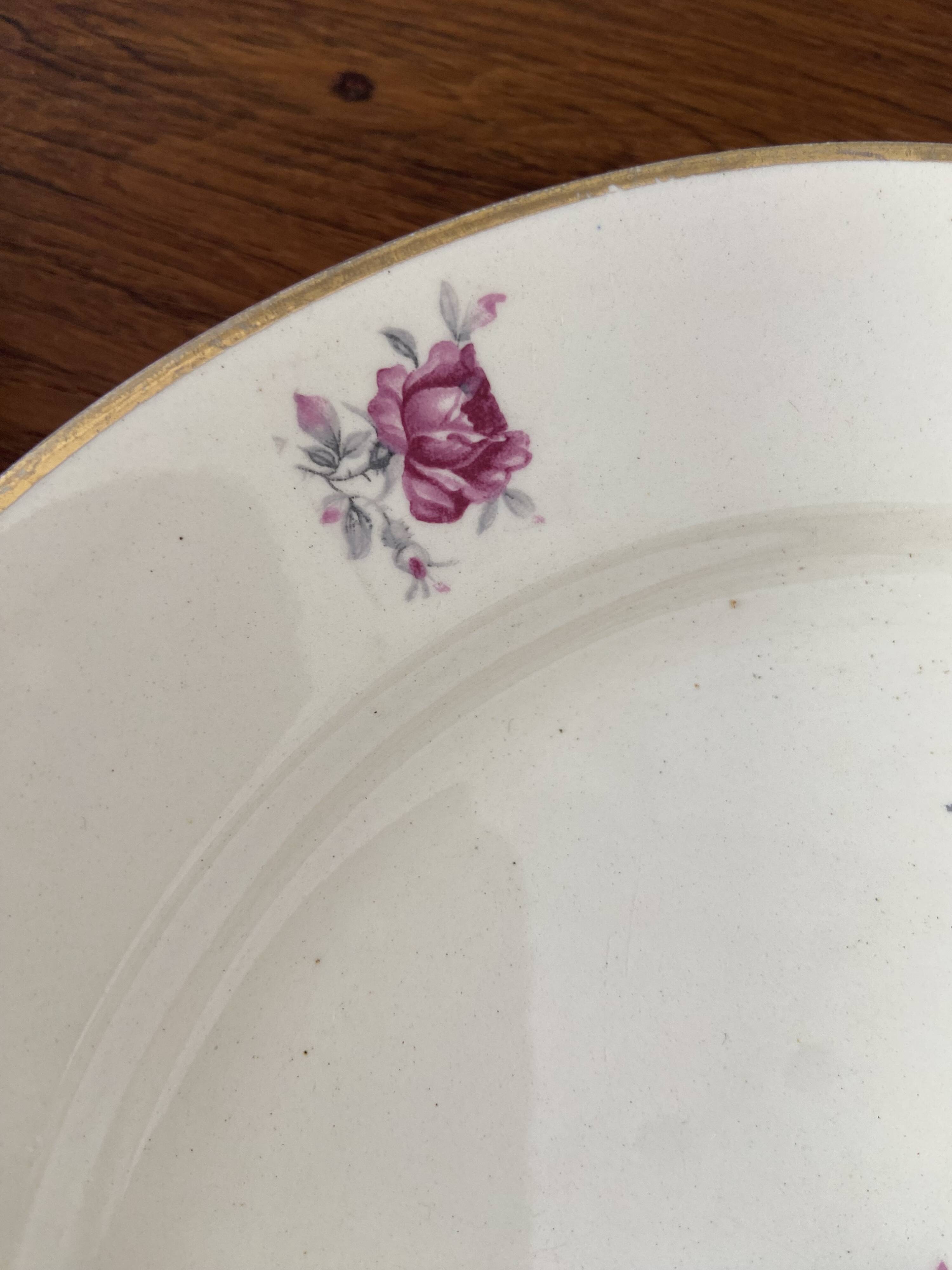 10 plates, 20cm diameter, "Rose" pattern