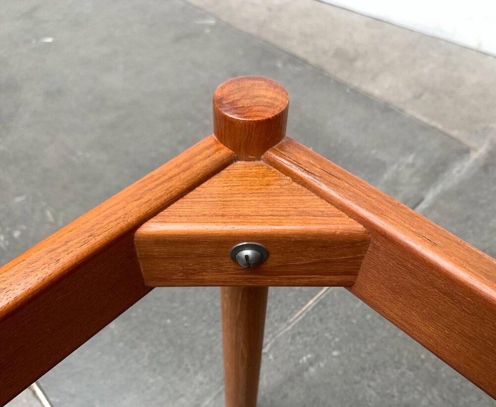 Mid-century Danish teak coffee table by Magnus Olesen, 1960s.