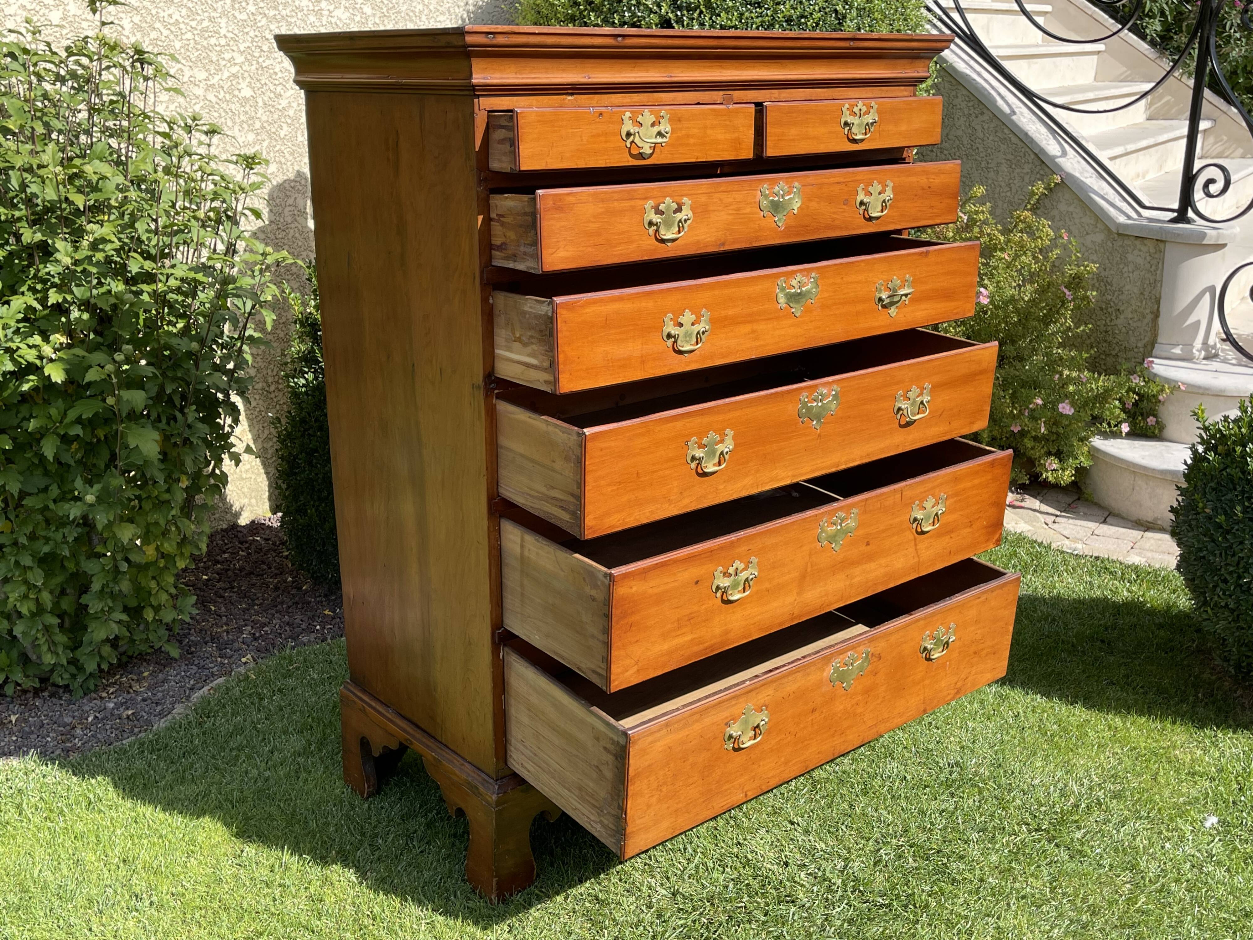 Semainier with support height in Mahogany