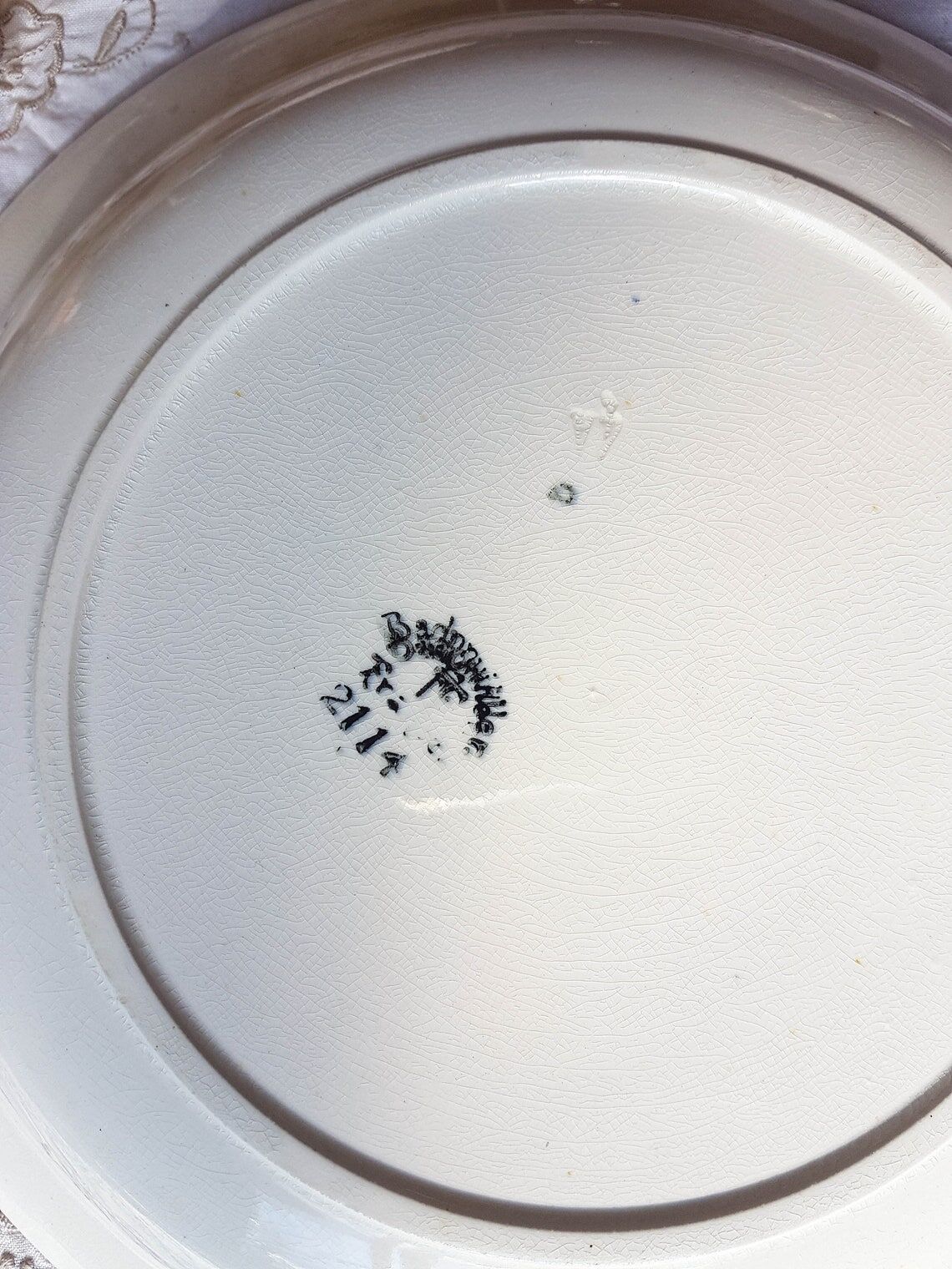 Vintage deep dish Terre de fer Badonvillier model 2114