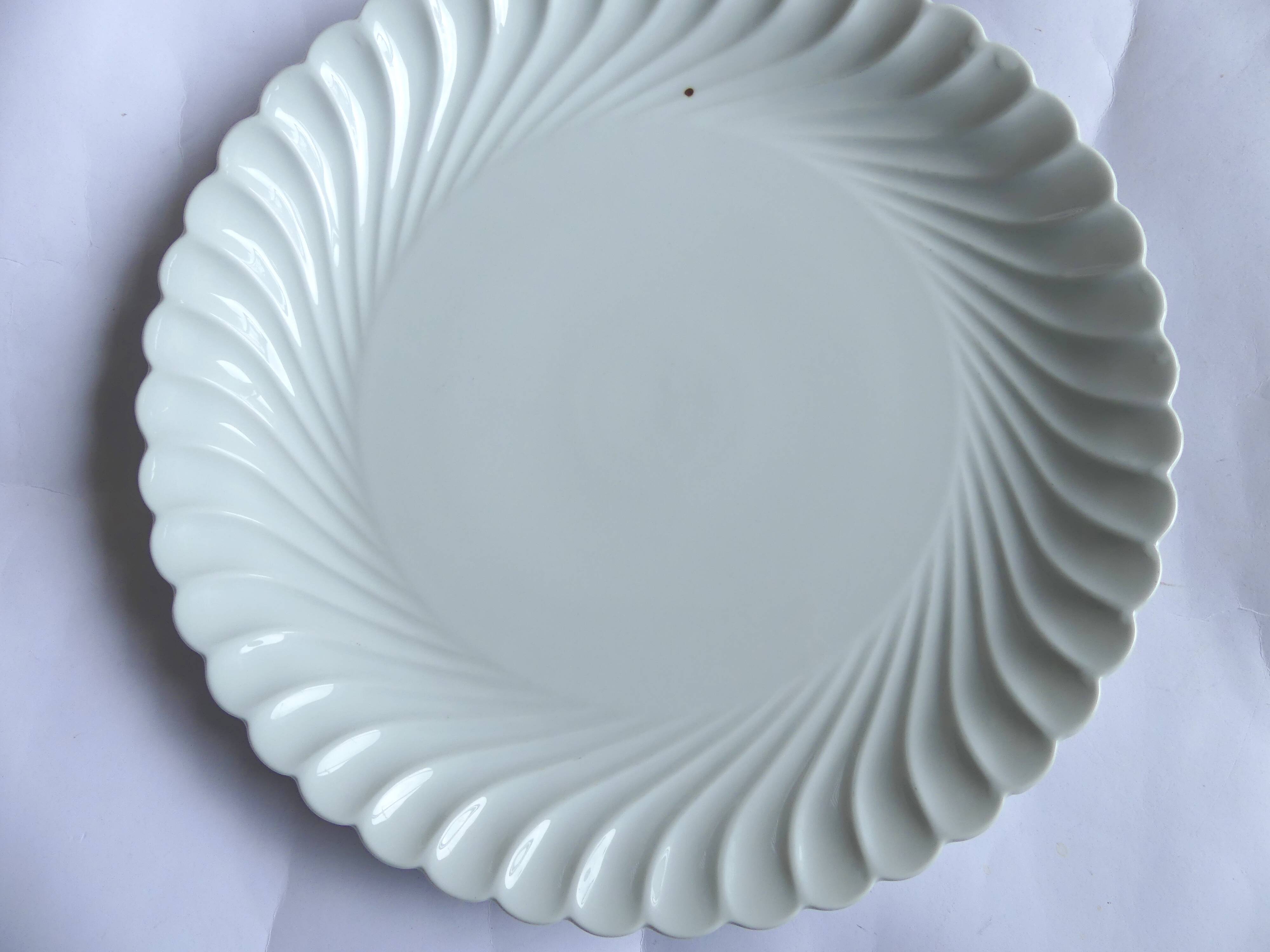 Haviland Limoges porcelain round dish