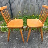 Set of 2 Scandinavian stamped chairs