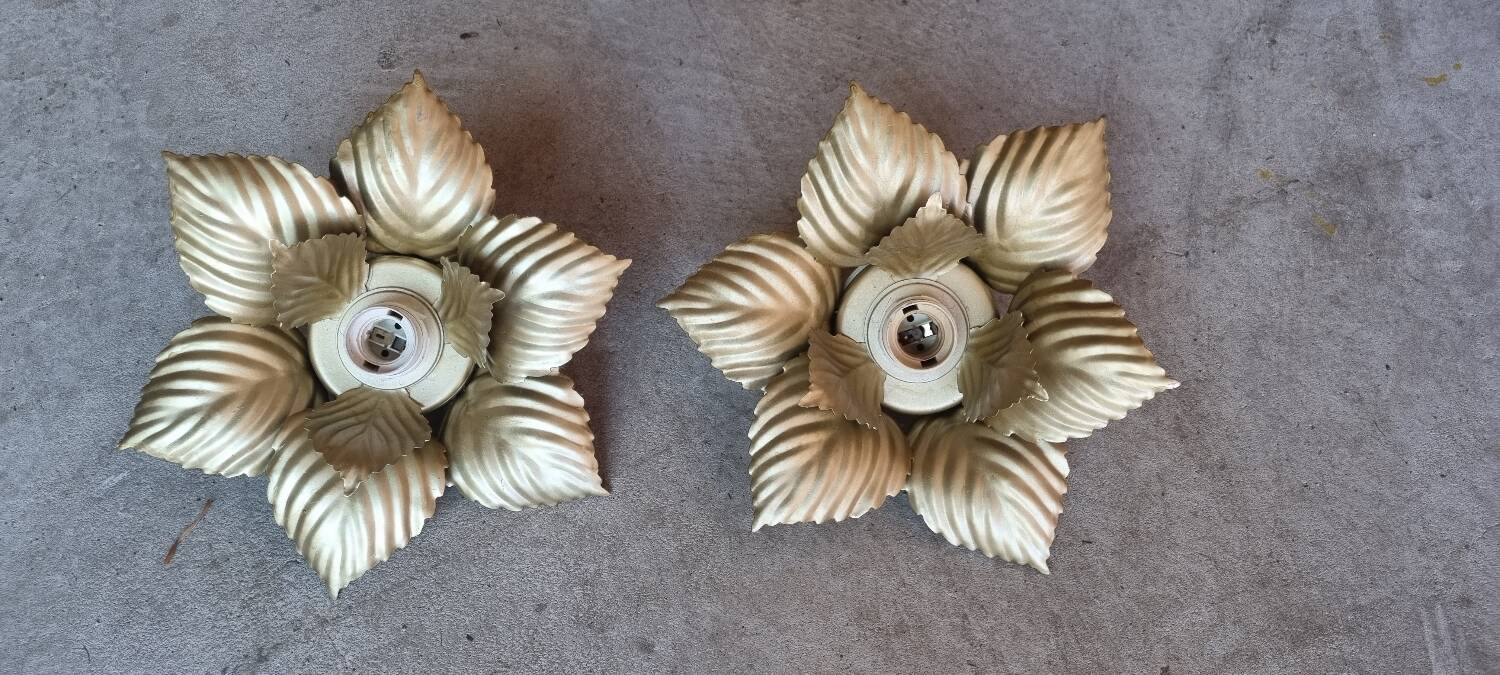 Pair of Masca flower wall lights