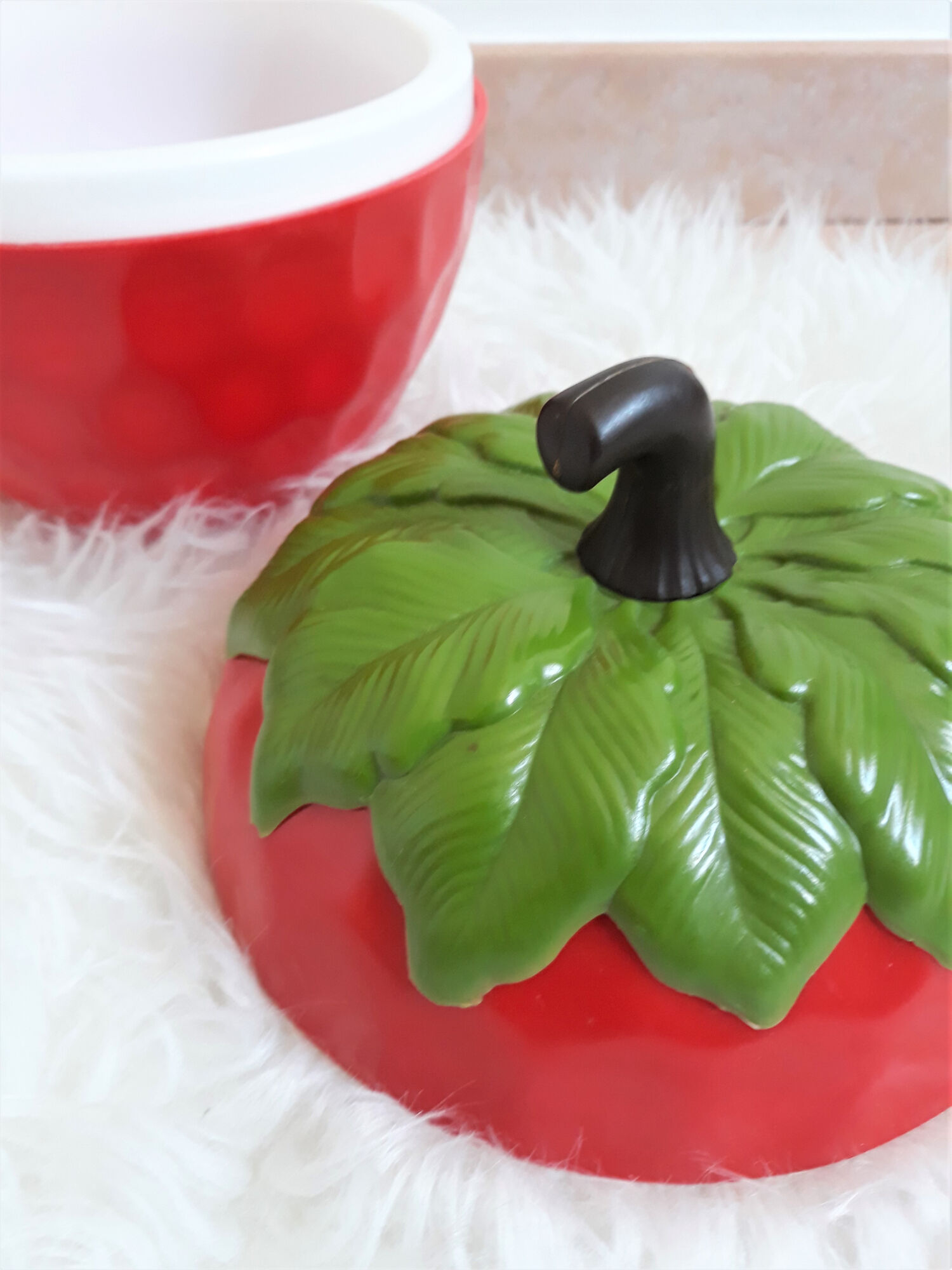 Red strawberry ice bucket vintage 1970