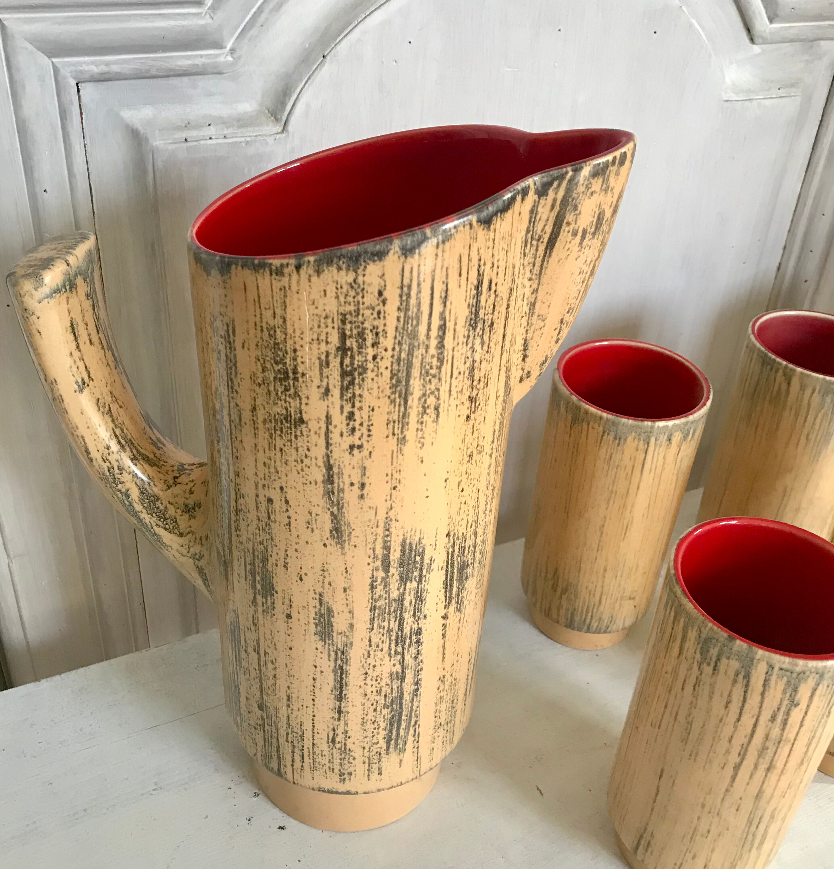 Pitcher and its 6 vintage ceramic glasses