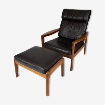 Fauteuil avec repose-pieds en teck rembourré en cuir noir design Arne Wahl Iversen