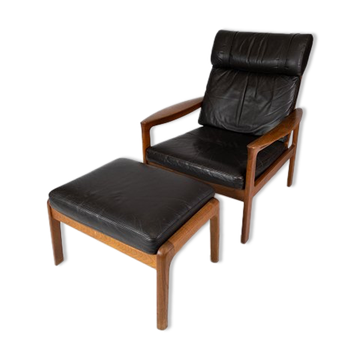Fauteuil avec repose-pieds en teck rembourré en cuir noir design Arne Wahl Iversen