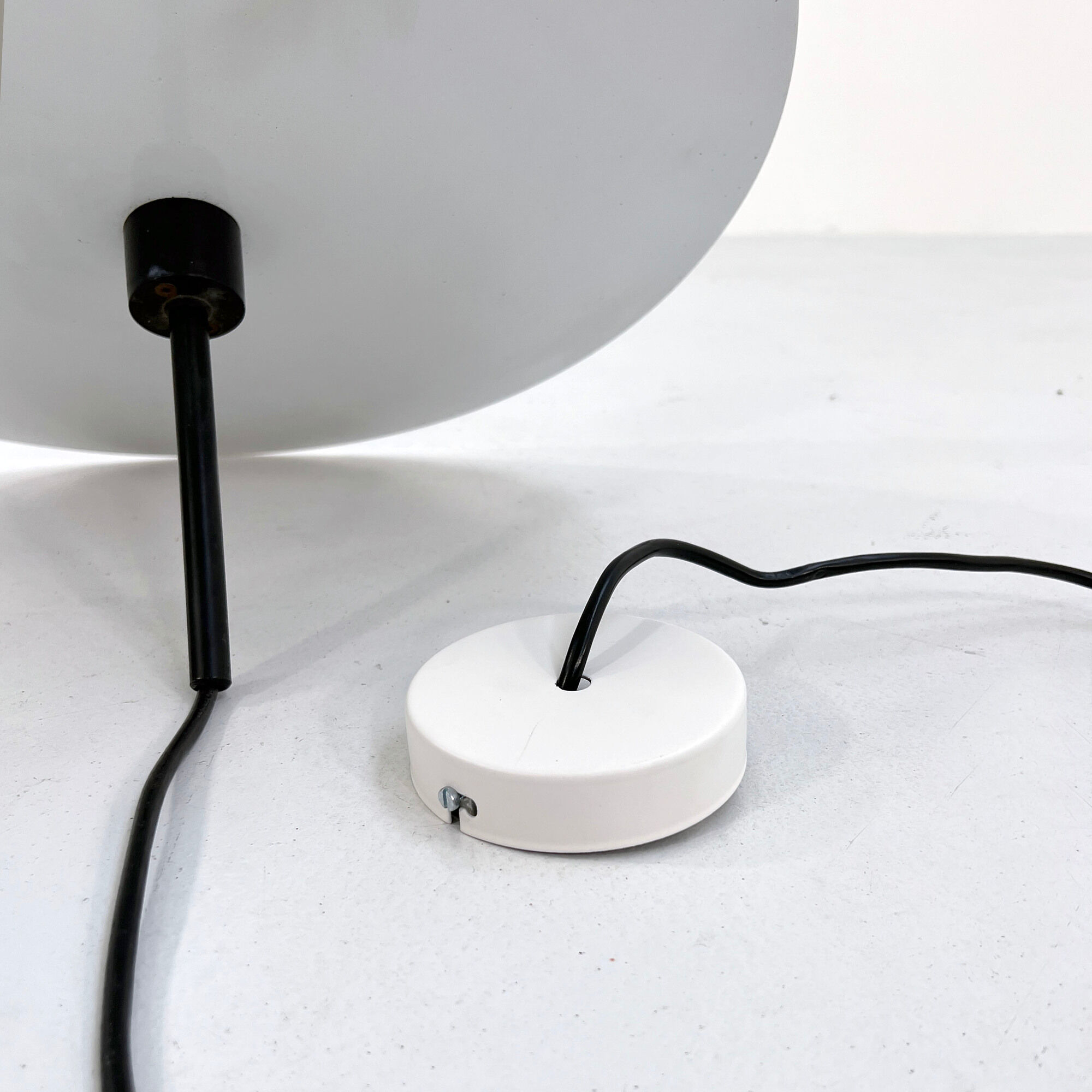 Suspension Nara 462 by Vico Magistretti for Oluce, 1980