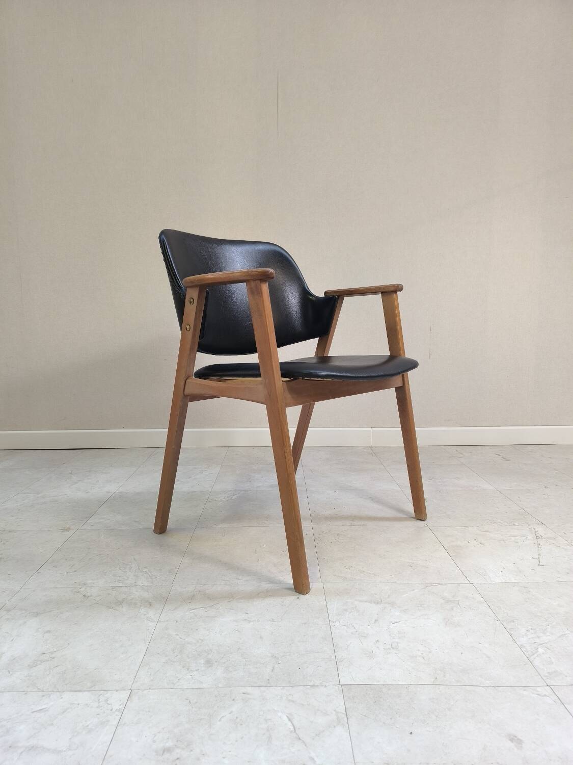Mid-Century Danish Teak and Leather Armchair by Erik Kirkegaard for Glostrup, 1960s