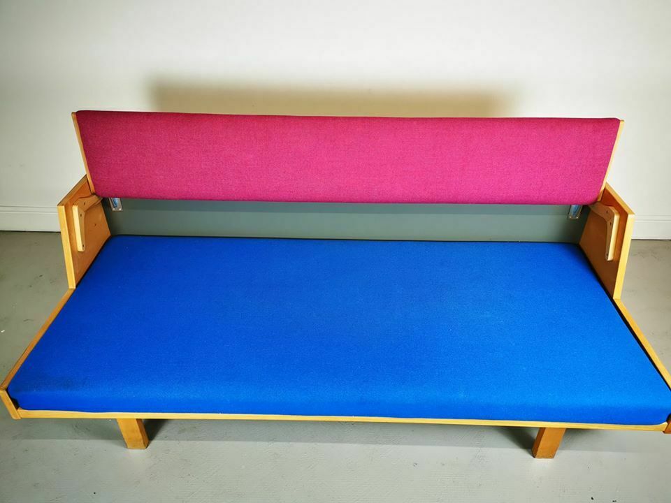 1960’s Hans Wegner Model 258 sofa day bed For Getama