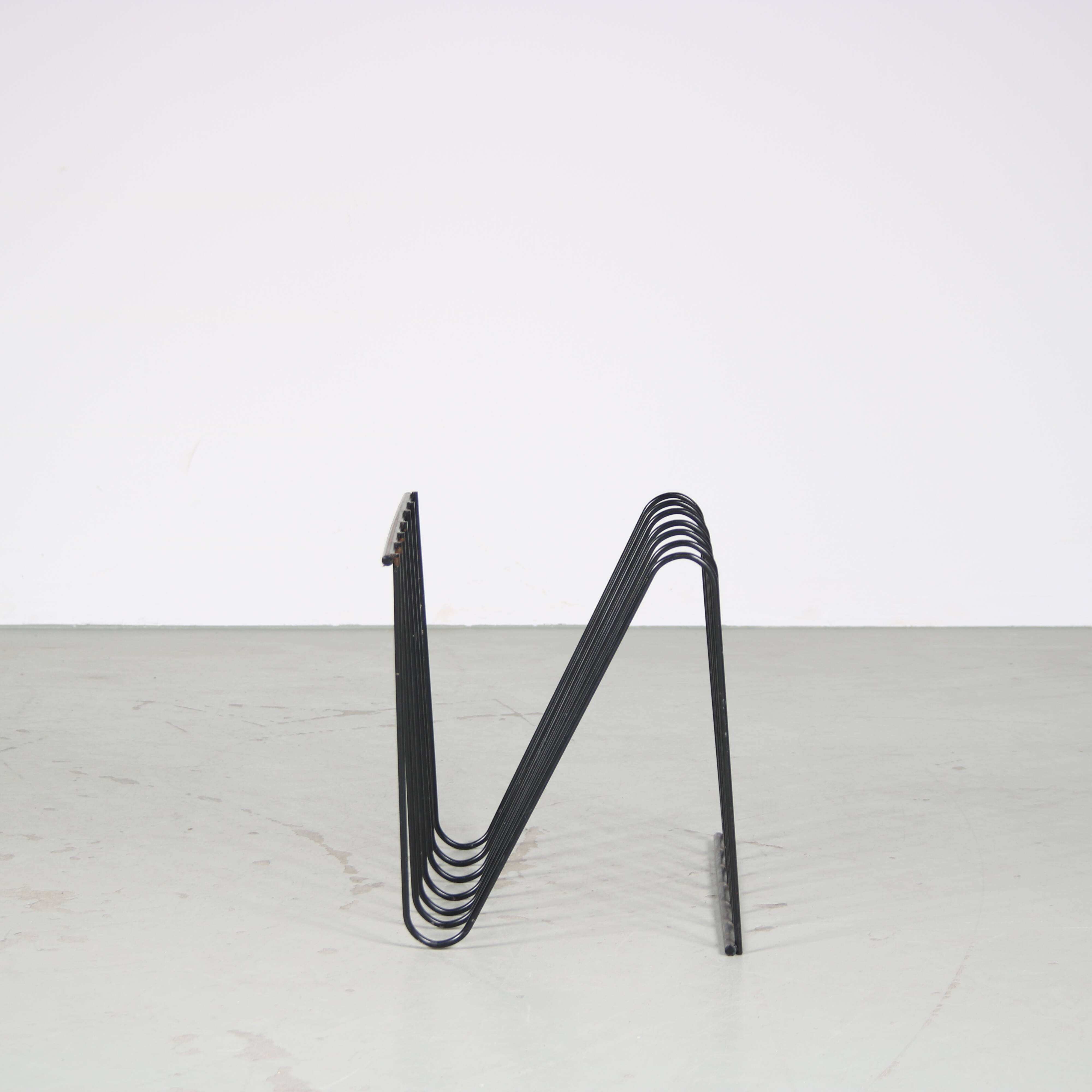 Porte-revues des années 1970 par françois arnal pour atelier a, france