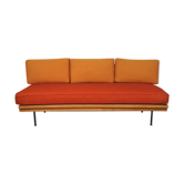 Restored Knoll Antimott daybed sofa, 1960