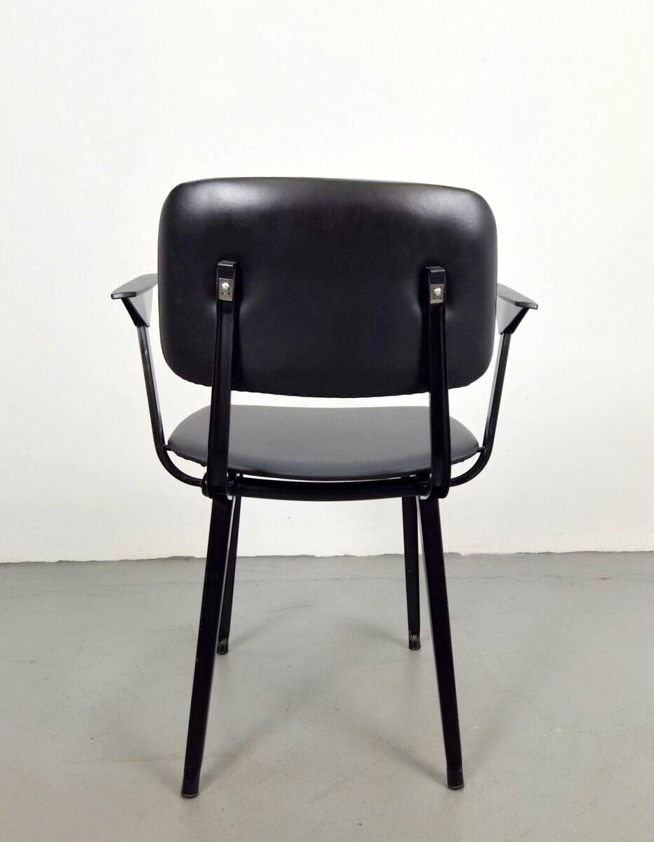 Revolt Dining Chair by Friso Kramer for Ahrend de Cirkel, 1960s