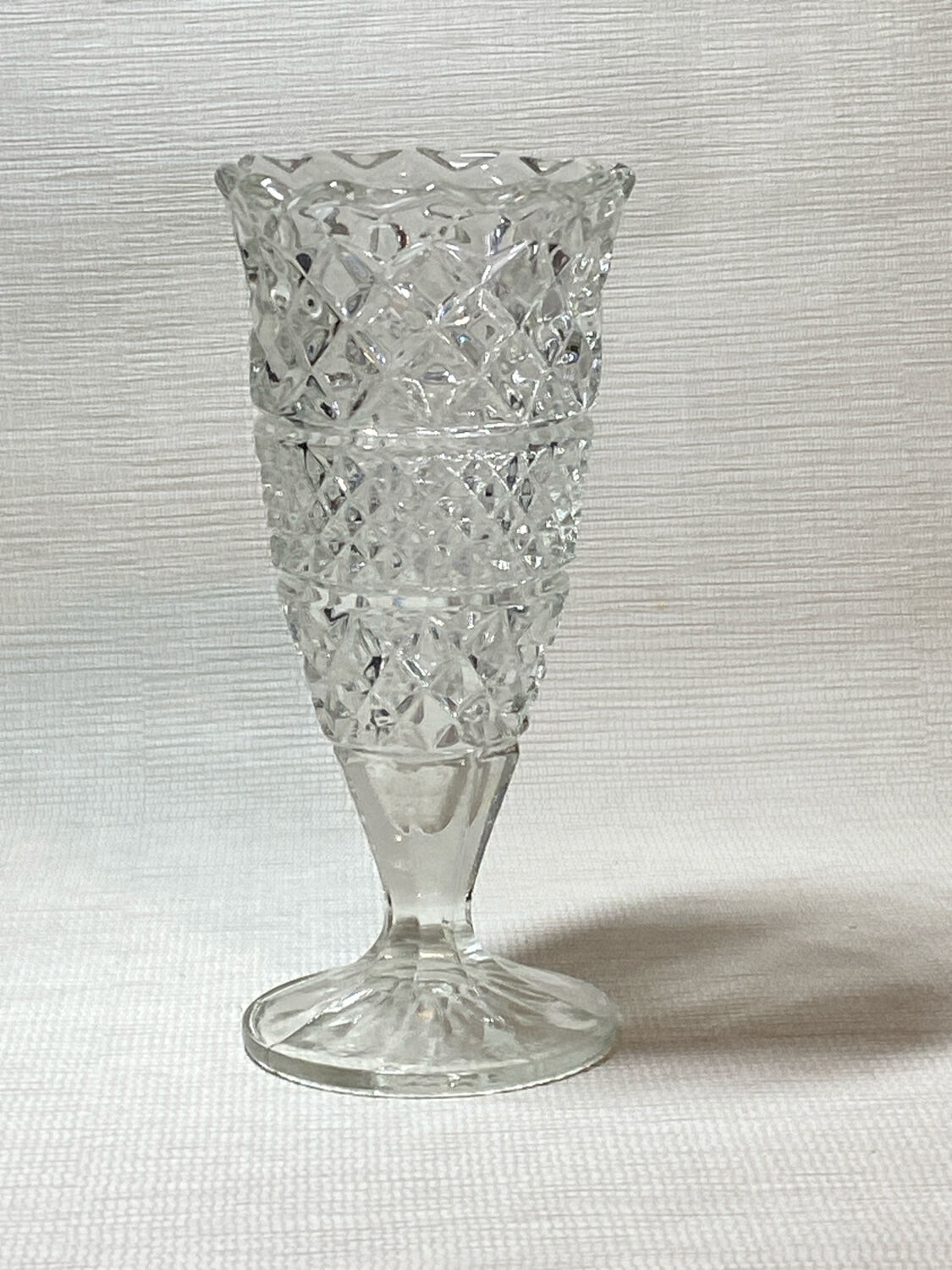 Glass vase size