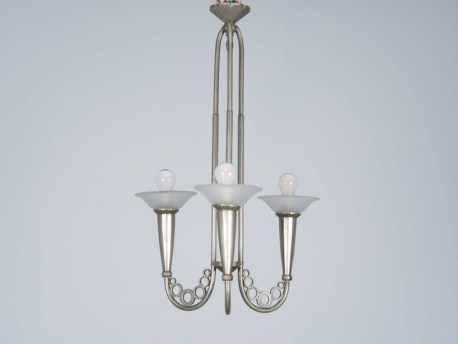Art Deco chandelier circa 1930 in metal and glass