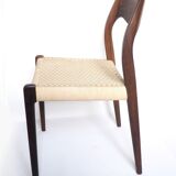 Chaise Niels Otto Möller modèle 71