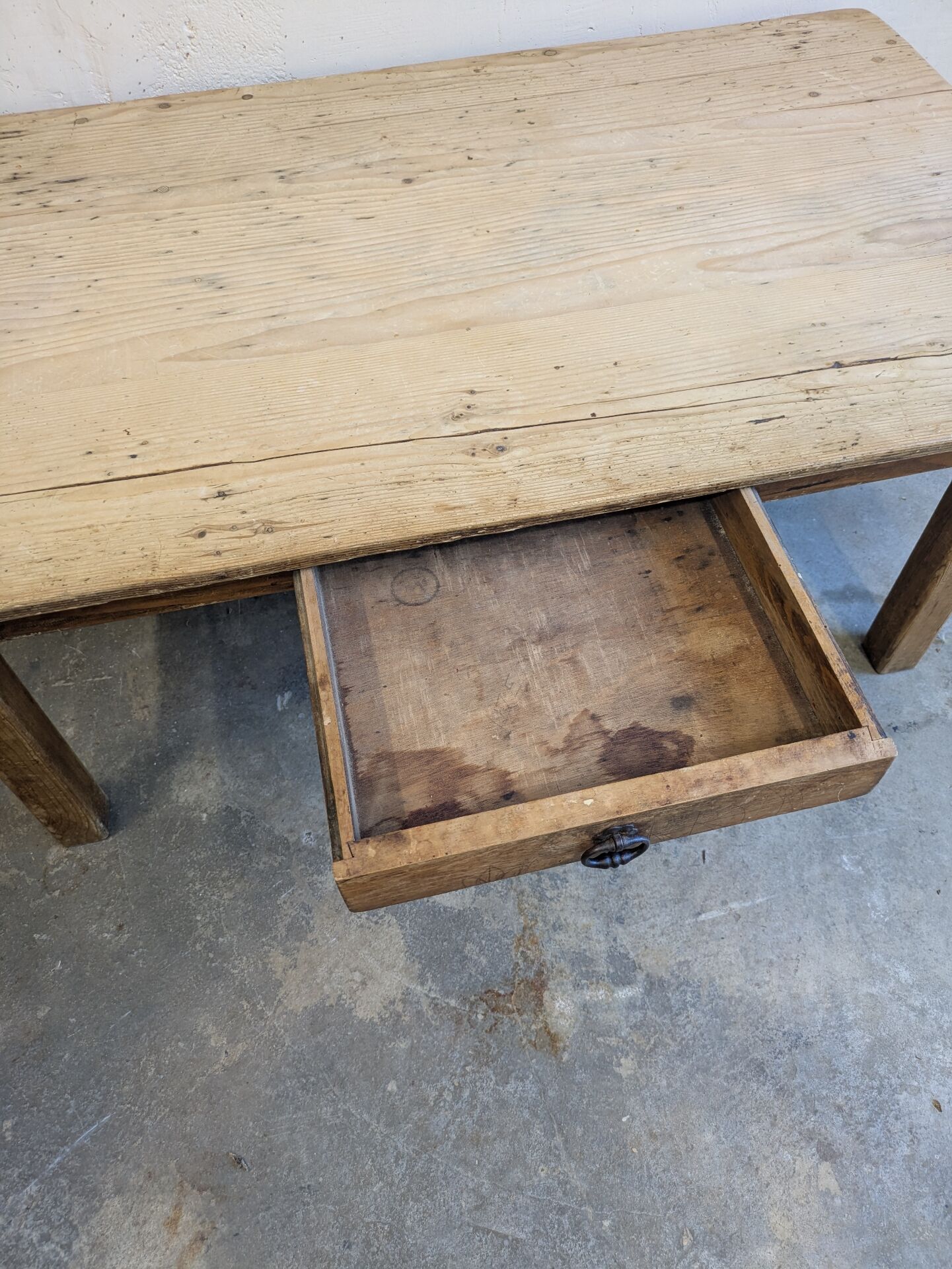 Antique solid wood coffee table – farmhouse table