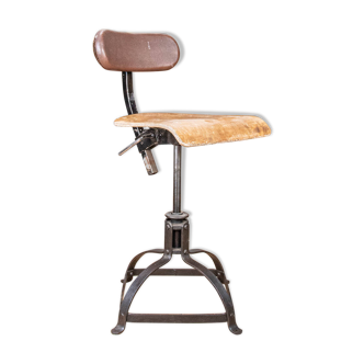 Bienaise workshop stool