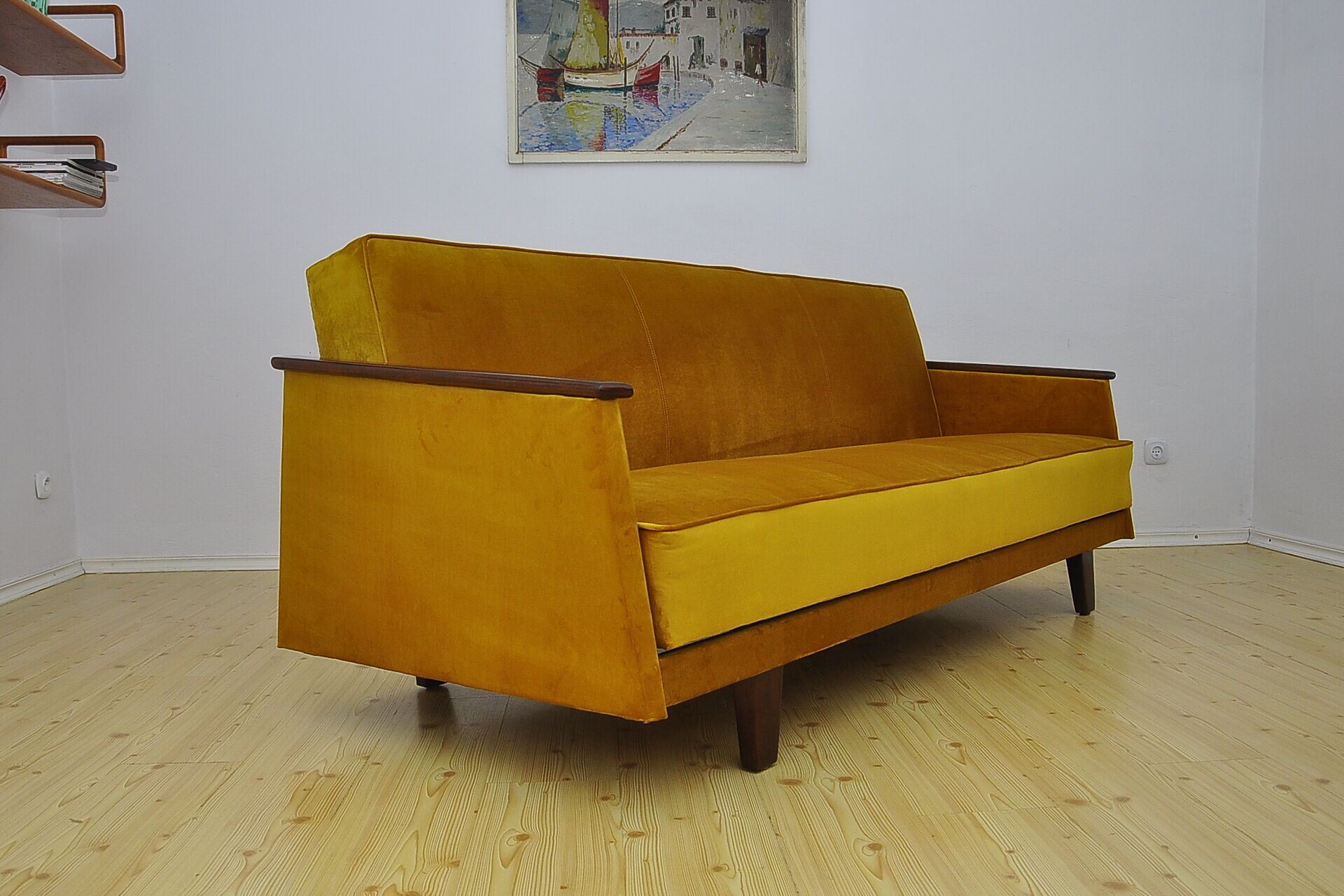 Mid-century yellow velvet sofa daybed, 1960s