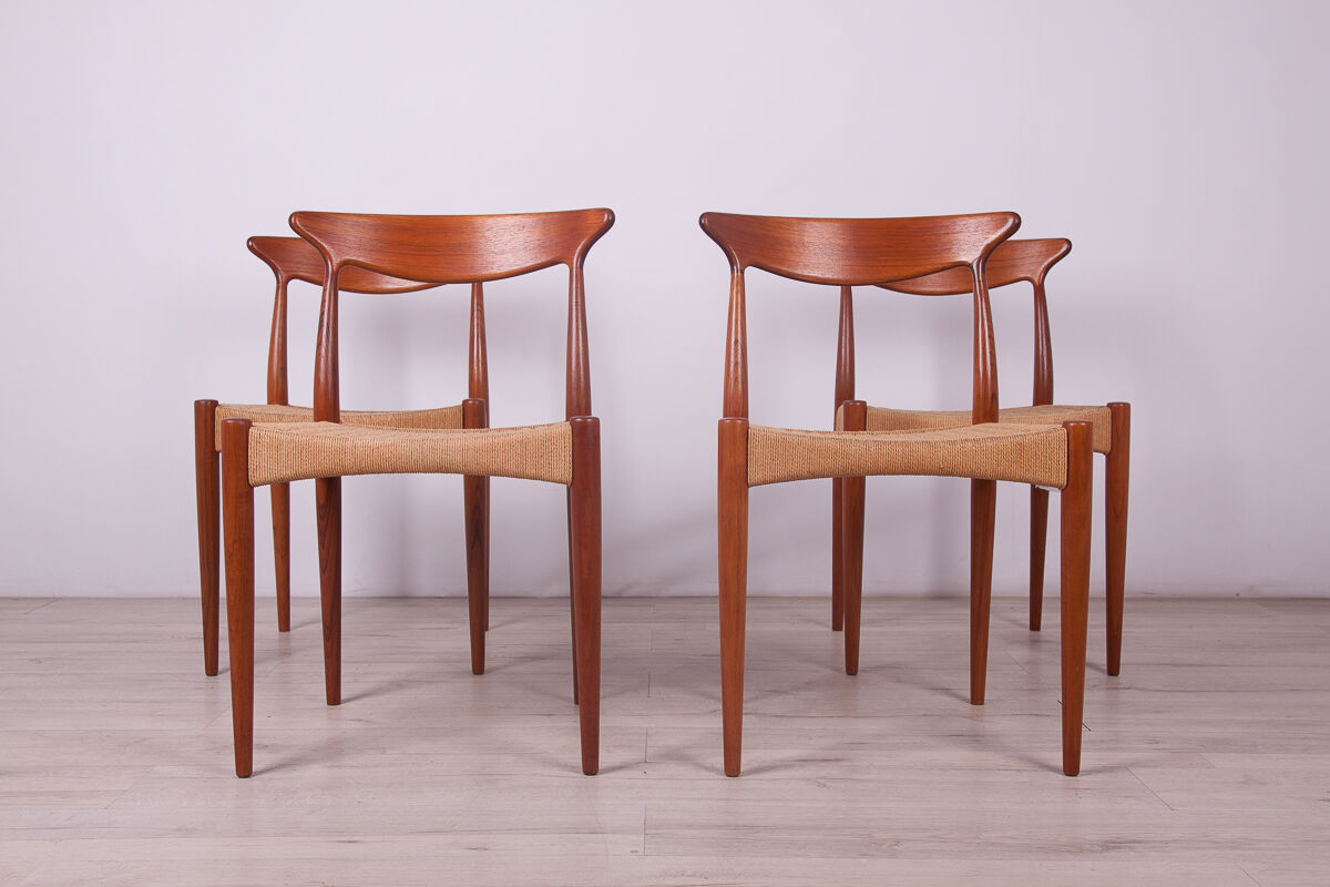 Danish Dining Chairs by Arne Hovmand-Olsen for Mogens Kold, 1960s, Set of 4