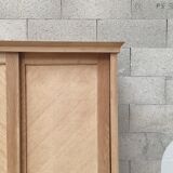 Armoire vintage pieds compas