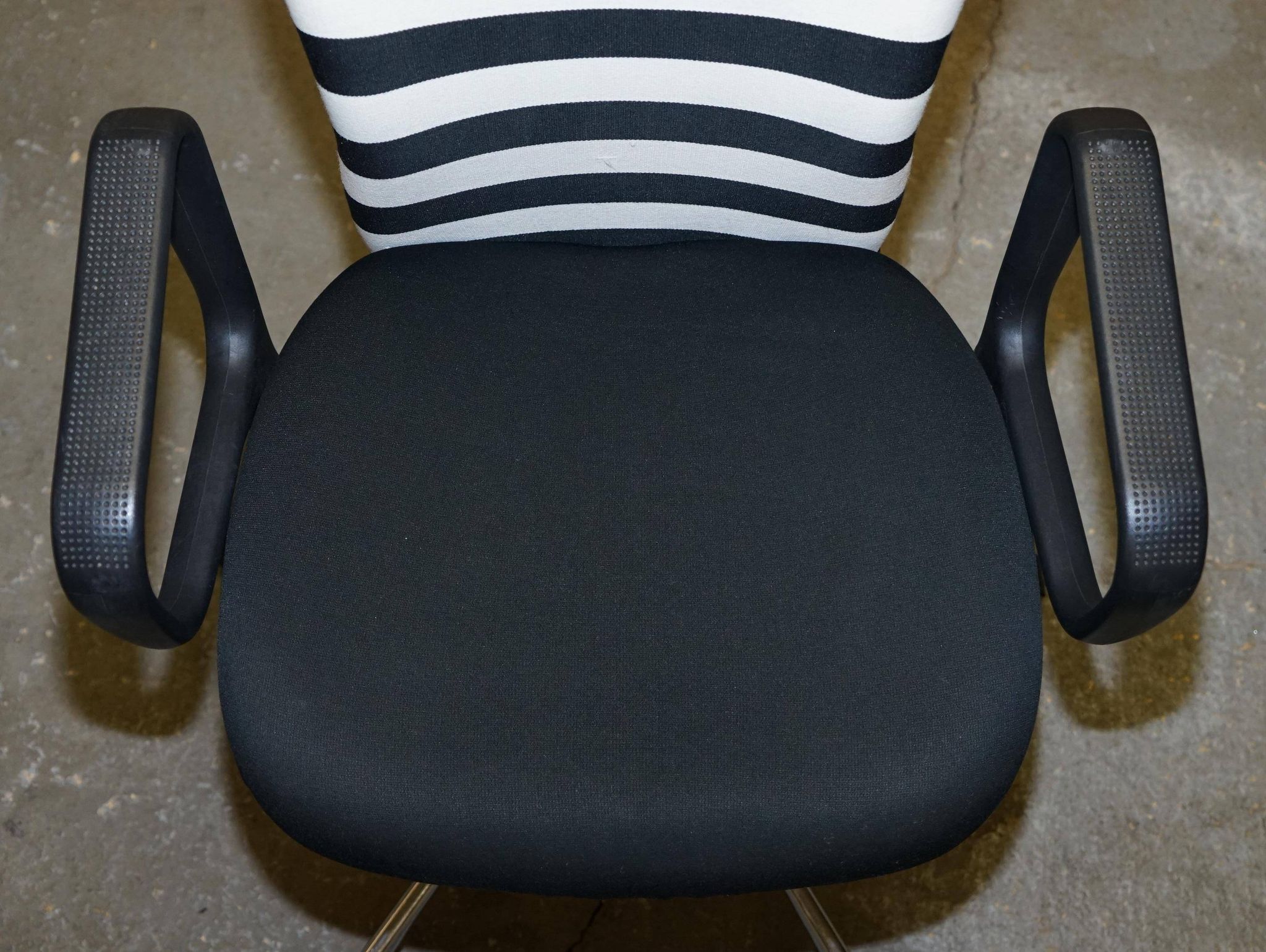 Vitra ergonomic office chair